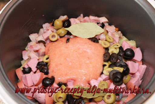 Солянка сборная мясная в мультиварке