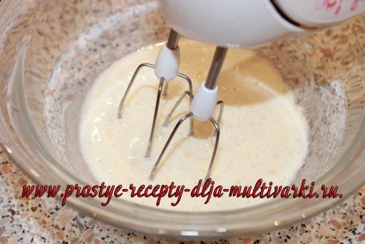 Кокосовый кухен в мультиварке