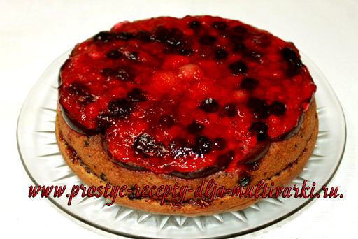 Постный пирог с ягодами 