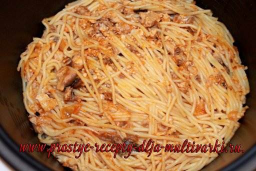 Спагетти с рыбой в мультиварке